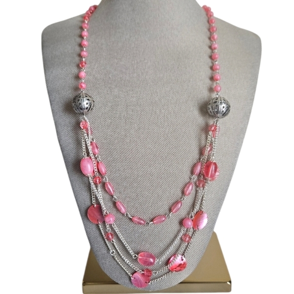 NWT 2 Piece Pink Beaded Multilayered 30" Necklace + Earrings Fashion Jewelry NEW - Picture 3 of 8
